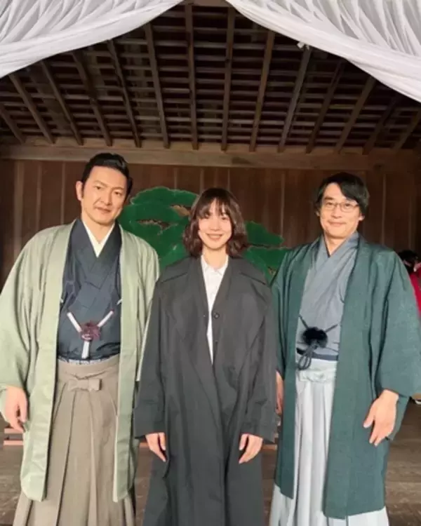 「のん、中村獅童＆フルポン村上との３ショット公開に反響」の画像