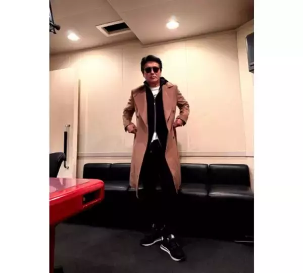 高橋克典、冬の大人カジュアル私服コーデにファン絶賛