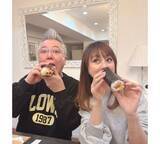 「渡辺美奈代、豪華節分ごはん＆恵方巻き頬張る夫婦ショット公開」の画像2