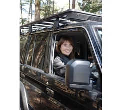 新山千春、新たな相棒“ランクル70”と２日1000キロ旅報告