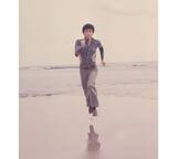 「美川憲一、若き日の全力ダッシュショット＆新成人にエール」の画像2