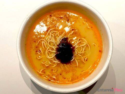 ファン歓喜！復活の「一蘭とんこつ炎」、その人気の秘訣を確かめてみた！