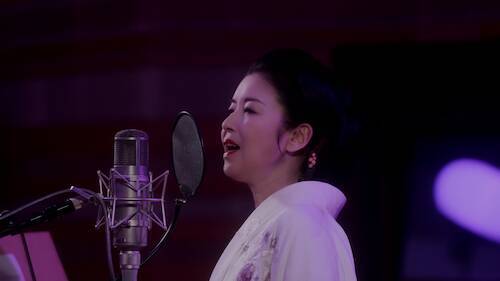 明治ミルクチョコレート「Melody of meiji」に藤あや子が登場！