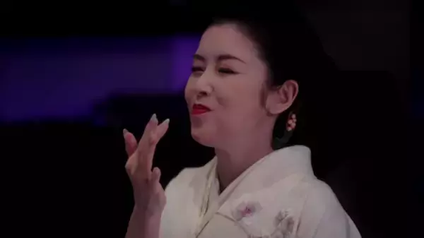 「明治ミルクチョコレート「Melody of meiji」に藤あや子が登場！」の画像