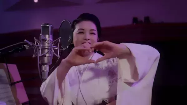 「明治ミルクチョコレート「Melody of meiji」に藤あや子が登場！」の画像