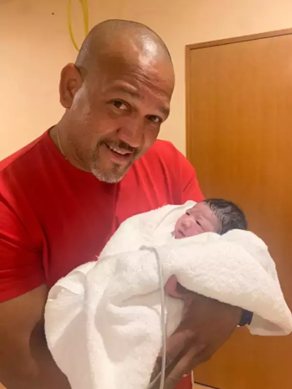 「ラミレスの妻・美保、第４子の男児出産をブログにて報告」の画像