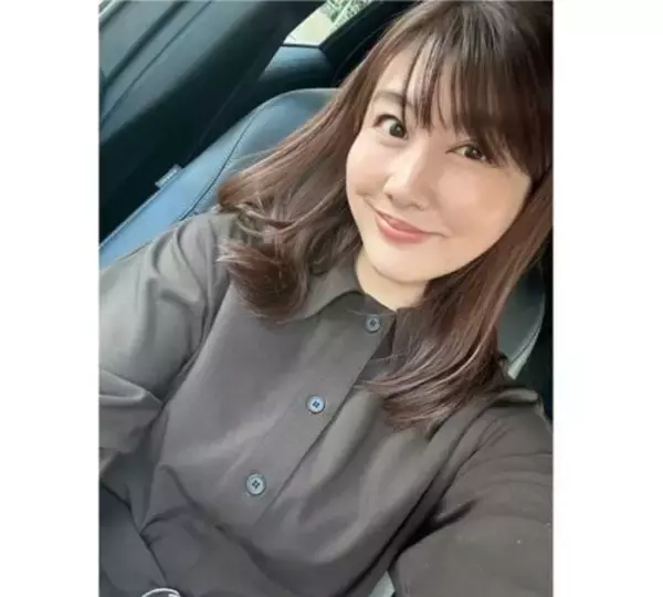 「安めぐみ、10歳長女からの突然の花束に感動」の画像