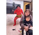 「山本圭壱･西野未姫、"鬼本圭壱"に無反応な愛娘との家族ショット」の画像2