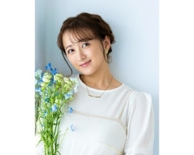 小松彩夏、誕生日は１歳長男と寝落ち「幸せな気持ちでいっぱい」