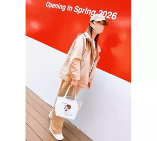 「渡辺美奈代、私服センス光るシンプルなベージュコーデSHOT」の画像