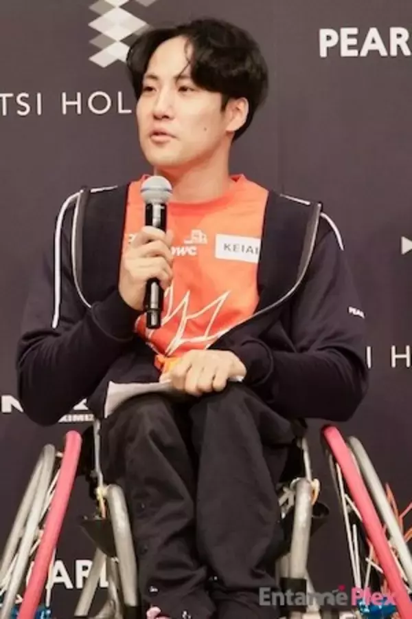 「ゴルフブランドと車いすバスケ、異色コラボの裏に“親子愛”」の画像