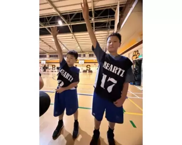 「小原正子、11歳長男のバスケチーム・キャプテン立候補に感動」の画像