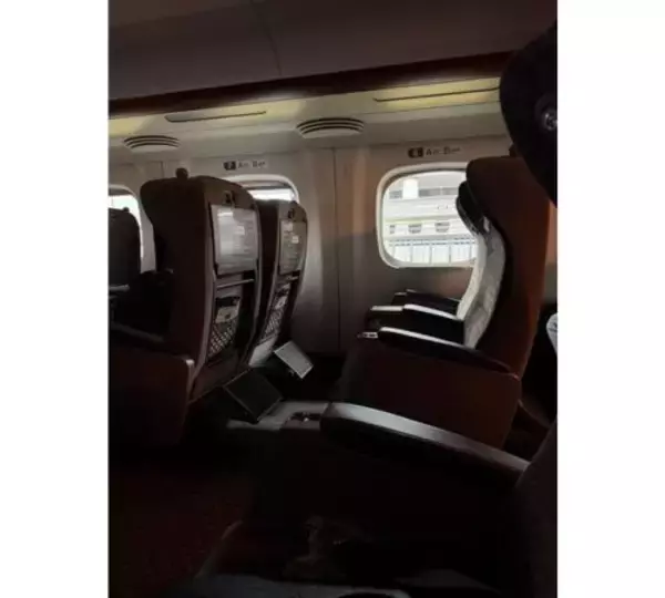 「片岡愛之助、新幹線乗車中に地震「品川駅で…」「真っ暗です」」の画像