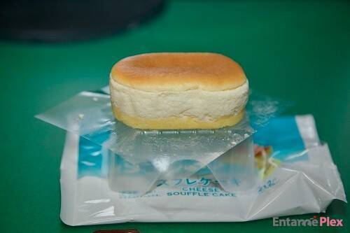 「確かにふわしゅわだ」ファミマ新スイーツの実力に脱帽