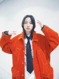「のん、ド派手なセットアップ姿に「深夜のイケメン!?」」の画像2
