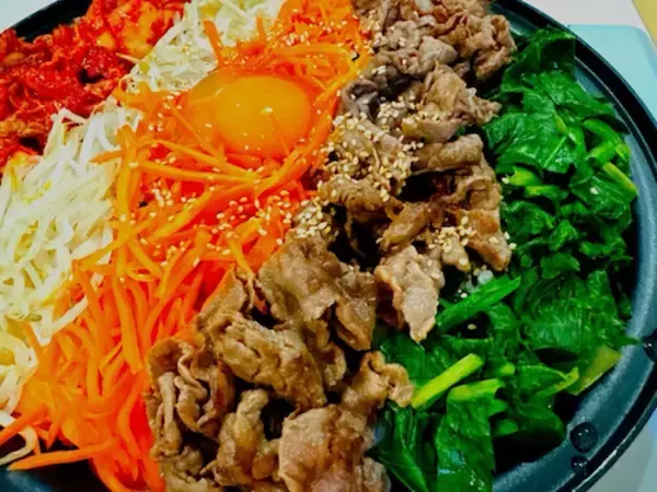 「渡辺美奈代、ホットプレート"簡単"石焼ビビンバ披露　」の画像