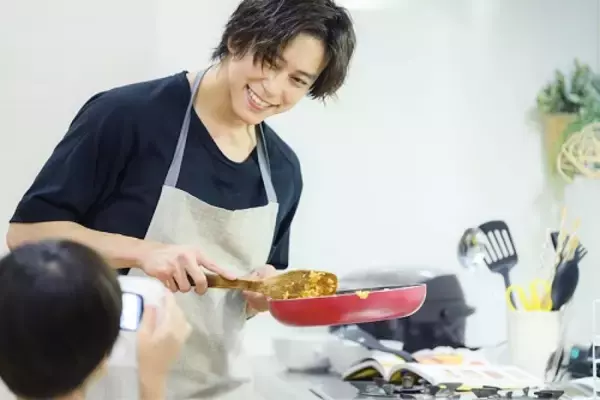 「島崎遥香「子どもができたらこんな感じなのかな～っ」」の画像