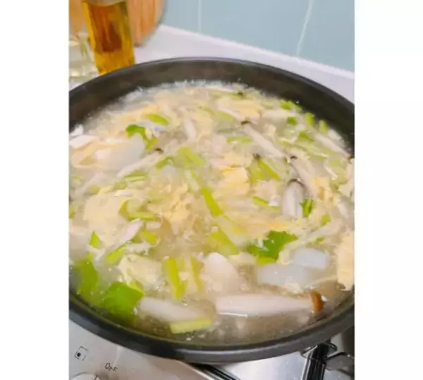 「渡辺美奈代、野菜たっぷり体温まる“美奈代ごはん”を公開」の画像