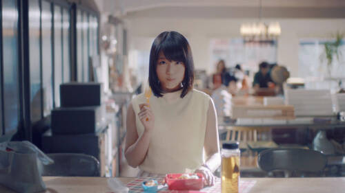 OLに扮する有村架純に激萌え！ Web限定動画が公開