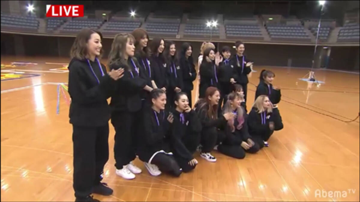 E Girls 17 000個のドミノ大成功 結束力を高めたい 18年12月日 エキサイトニュース E Girls 17 000個のドミノ大成功 結束力を高めたい 18年12月日 エキサイトニュース