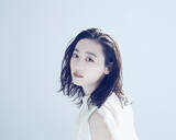 「福原遥、デビューシングル『未完成な光たち』MV公開！」の画像1