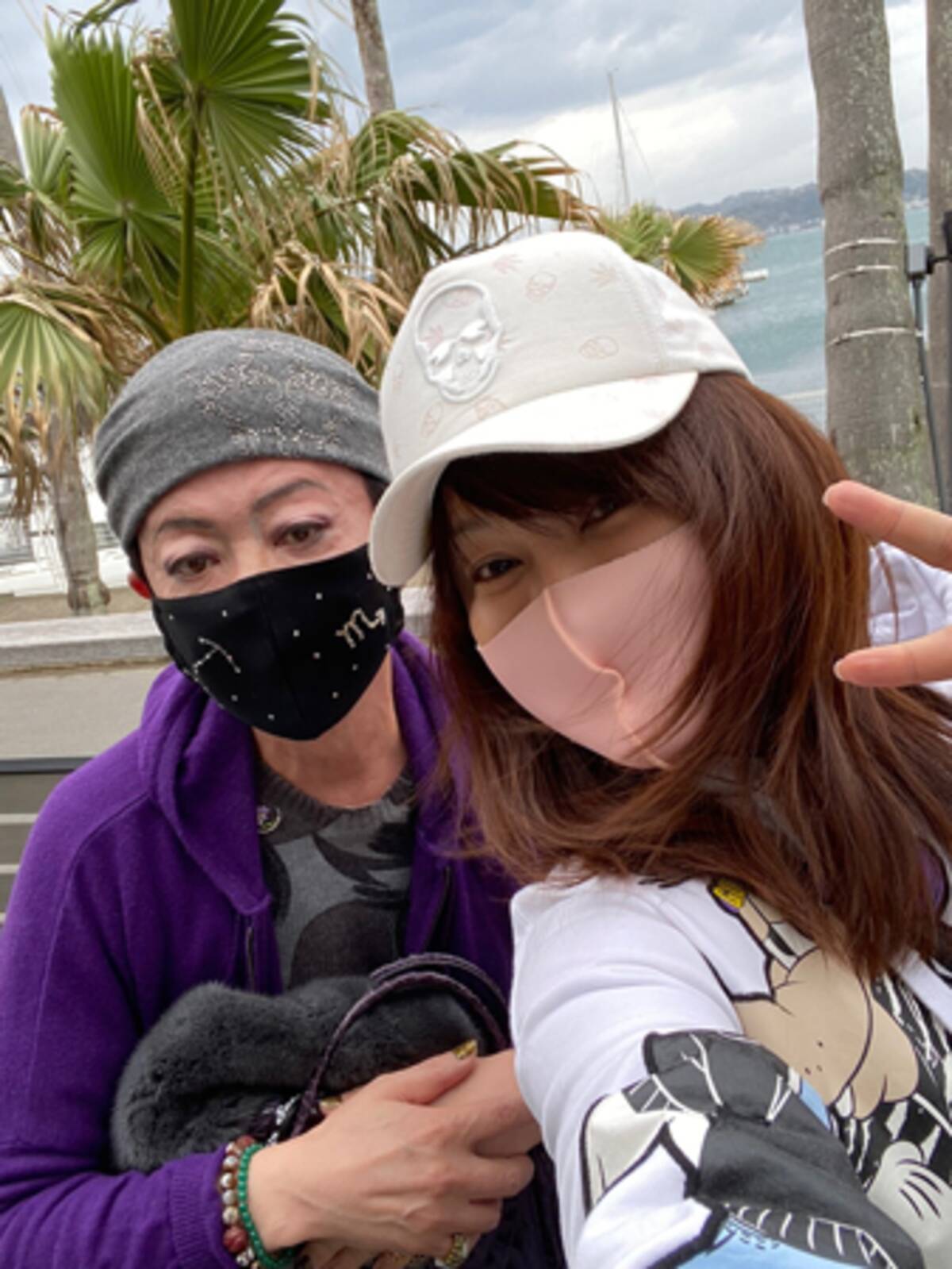 美川憲一 はるな愛との２ショット ファンへ呼びかけ 21年4月29日 エキサイトニュース
