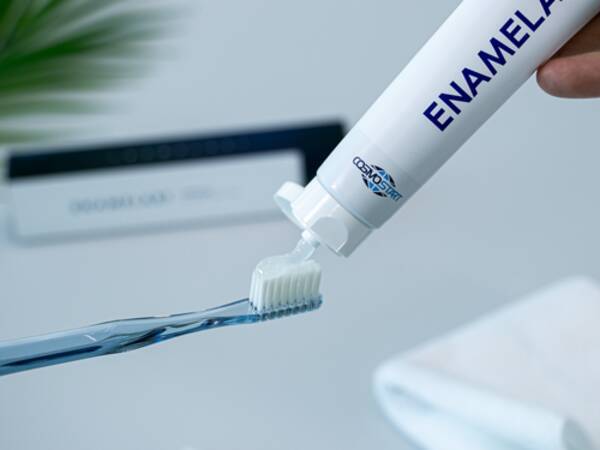 エナメル質を再建 歯磨き剤 エナメラート が新発売 21年6月7日 エキサイトニュース