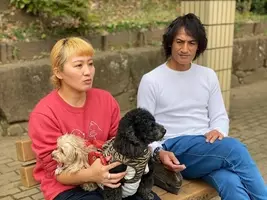 丸山桂里奈 夫 本並健治 愛犬すももとの幸せショット 21年2月18日 エキサイトニュース