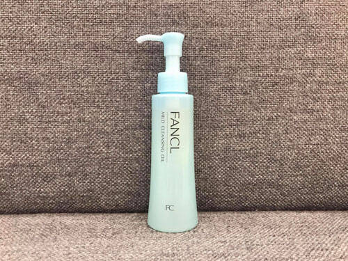 夏の肌トラブル対策はクレンジングの見直しから！ おすすめクレンジング４選