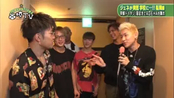 嵐がライブツアーで 一緒に踊ろう と提案 ファンキーダンス の振付けに奮闘するファン続出 13年12月11日 エキサイトニュース