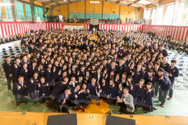 「「スッキリ」で号泣続々…絢香の卒業ソングに絶賛の声」の画像