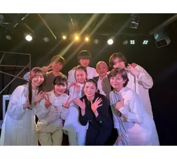 「渡辺満里奈、デビュー40年目で初舞台完走…千穐楽に本音」の画像