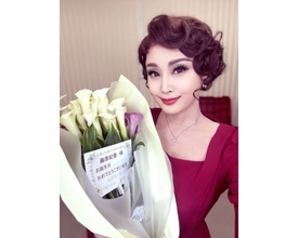 藤原紀香、55歳誕生日を舞台上でサプライズ祝福