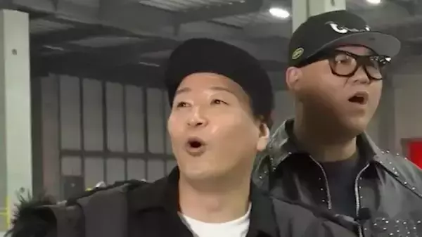 チョコプラ長田＆シソンヌ長谷川が500台のカスタムカーに大興奮