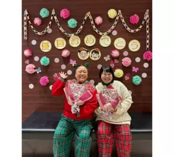 ニッチェ･江上、『THE W』優勝を肉の花束で祝福され感激