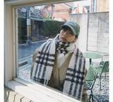 「のん、プライベート感あふれる冬の街の“散歩ショット”公開」の画像2