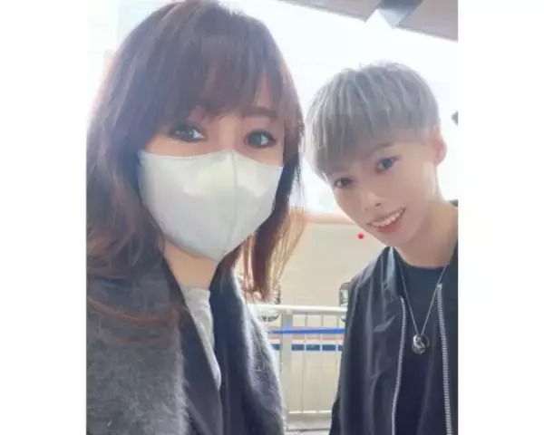 渡辺美奈代「行って来まーす」、23歳次男と“金沢ふたり旅”へ　