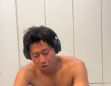 「パンサー尾形、上半身裸で“真夏の果実”熱唱」の画像2