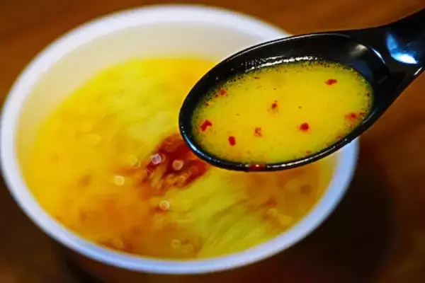 「至高の旨辛カップ麺再登場！ 「一蘭とんこつ炎」数量限定で発売」の画像