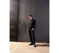 高橋克典、ダンディーな私服コーデで『忠臣蔵』稽古へ