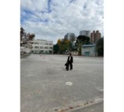 渡辺満里奈、母校100周年式典で卒業生代表として祝辞