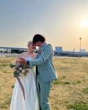 「丸山桂里奈、夫・本並健治とのウェディングフォトを公開」の画像1