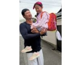 小原正子の夫・マック鈴木が６歳娘を“溺愛全開”