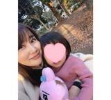 「安めぐみ、１歳次女の"イヤイヤ期"にほっこり」の画像1