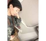 「パーキンソン病公表の美川憲一、マネージャーのコッソリ写真公開」の画像1