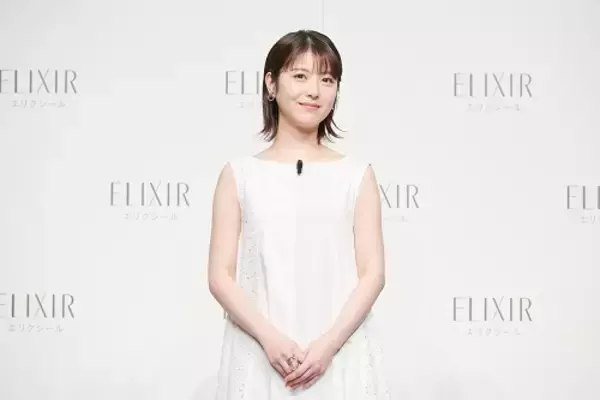 「浜辺美波、毛穴の目立ちに「ええっ！」10代と異なる肌変化」の画像
