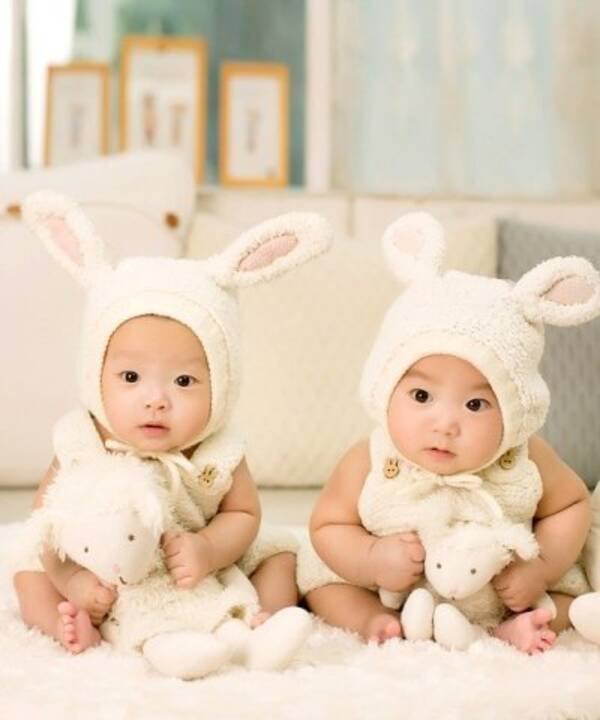 双子の赤ちゃんの愛らしい動画が大人気 19年11月23日 エキサイトニュース