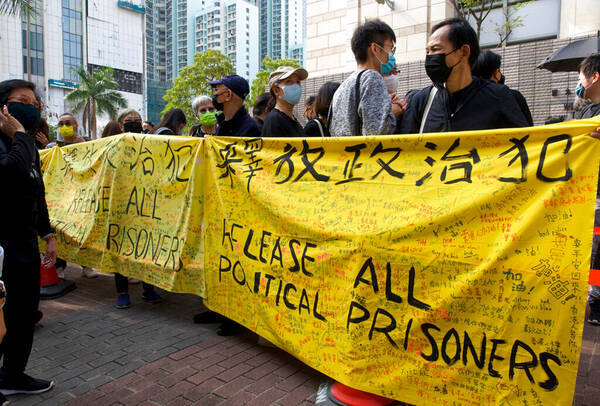 中国共産党による香港の選挙制度改革は「住民の意志に逆らう」政策