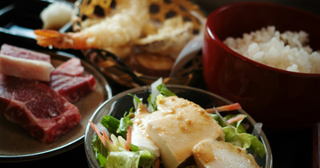 「野菜から食べる」は逆効果? 医師が勧めるシニアの“食べ順”
