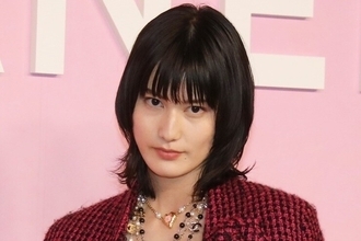 『べらぼう』出演女優の“眼鏡なし”姿に「お美しい」「唯一無二」の声